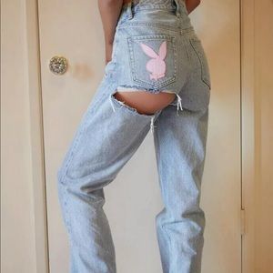 PacSun PLAYBOY 90s boyfriend jeans - size 26 - Y2K , Grunge, Edgy Womens Jeans